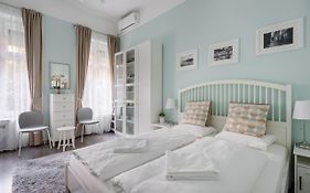 Stella Apartment