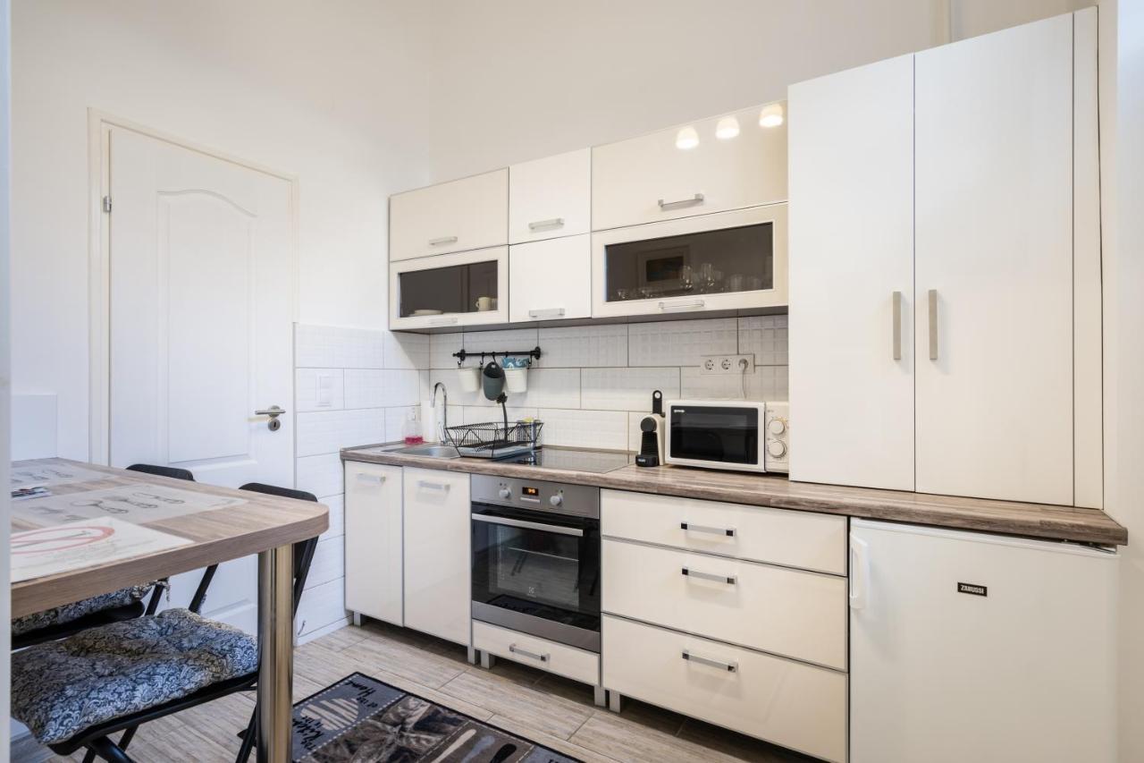 Stella Apartment Budapest Esterno foto