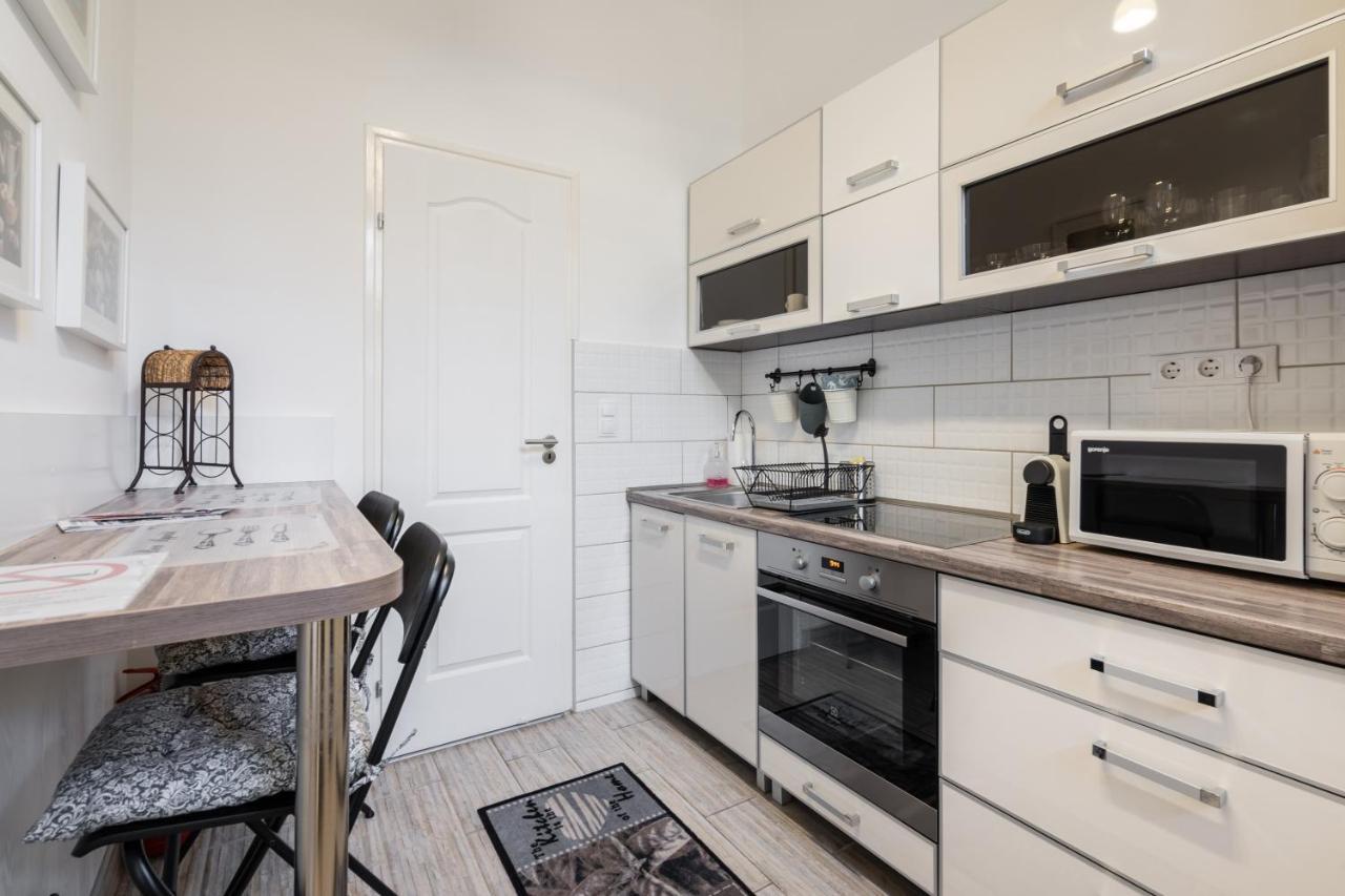 Stella Apartment Budapest Esterno foto